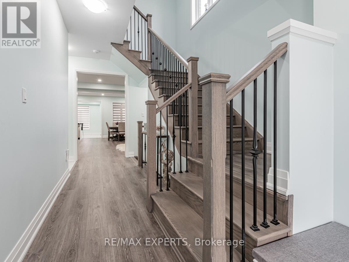 12 FERRAGINE CRESCENT - 5