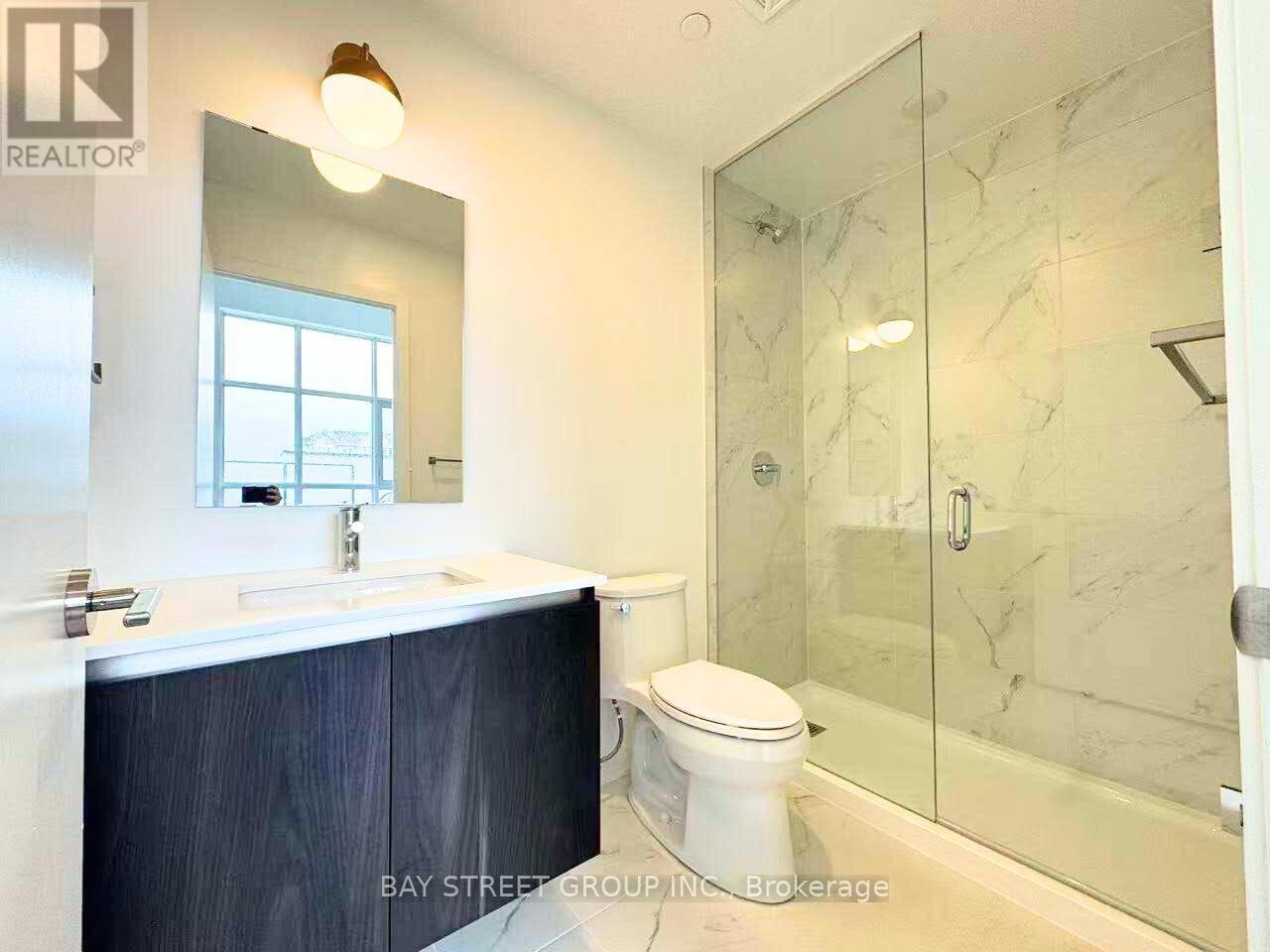 #130 395 DUNDAS STREET W - 4