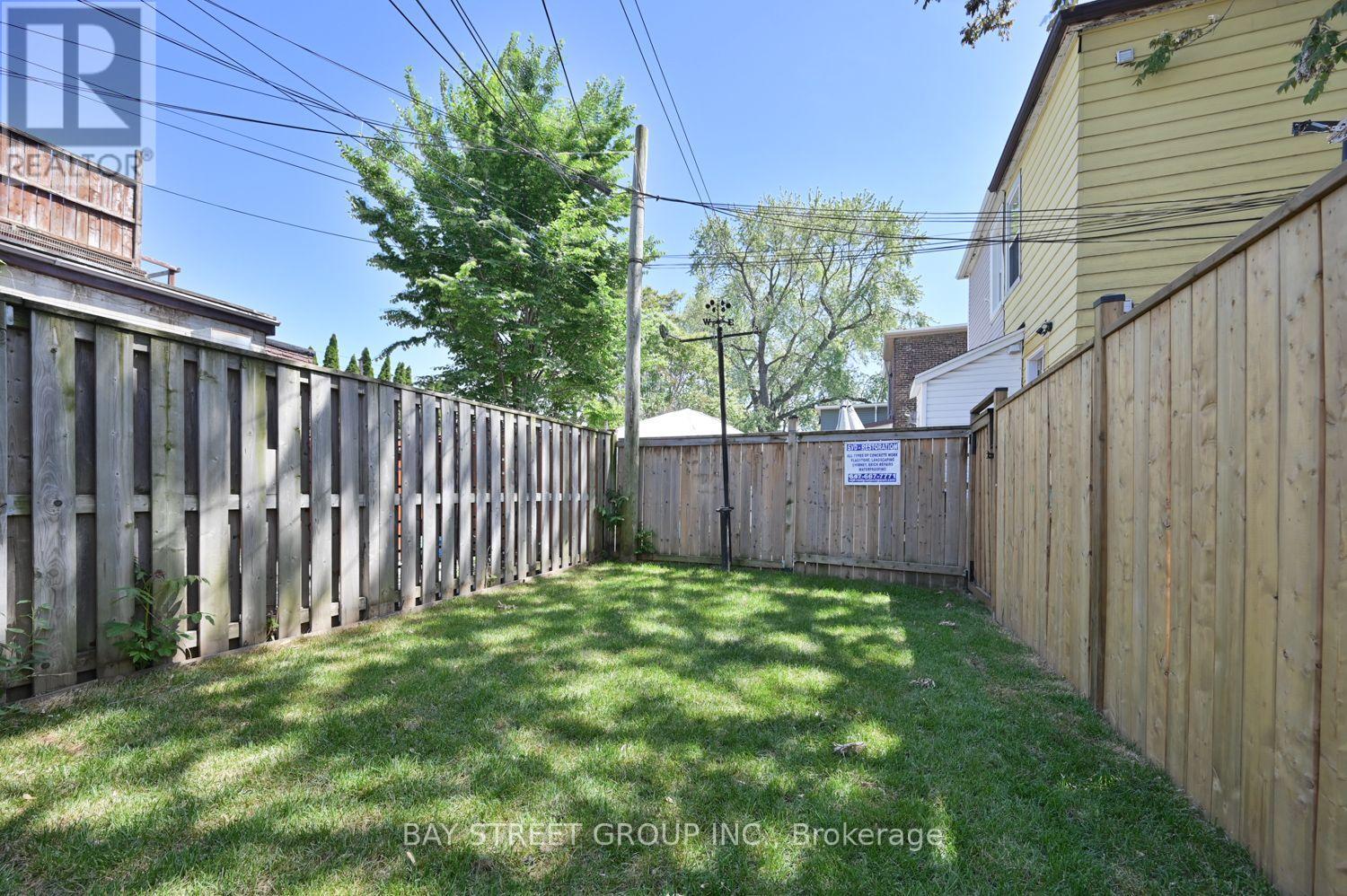 547 EASTERN AVENUE - 30