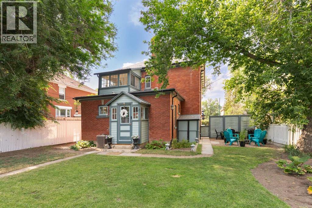 543 Cambridge Street Southeast - Photo 43