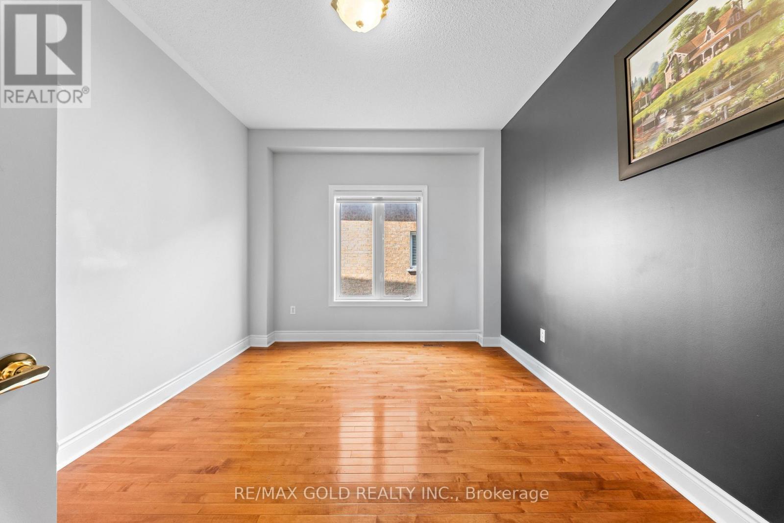 31 FONTAINEBLEU ROAD - 15