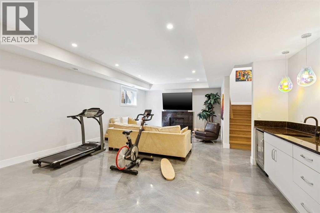 23 Elveden Park SW - Image 32