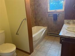 122098 Pth 8 Highway, Gimli Rm, MB R0C2R0 Photo 27