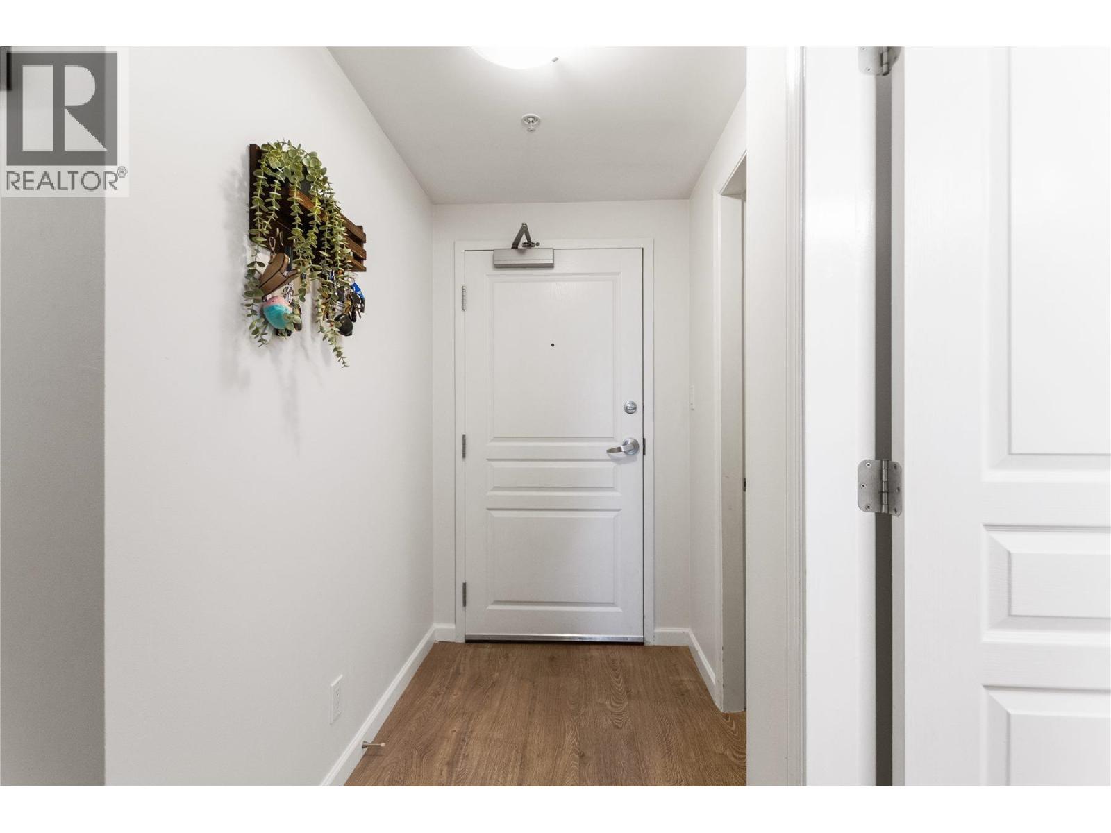 2 Bed, 2 Bath Apartment for Sale in Burnaby – 307 9298 UNIVERSITY CRESCENT, Burnaby – MLS# R3154653 - Image 40