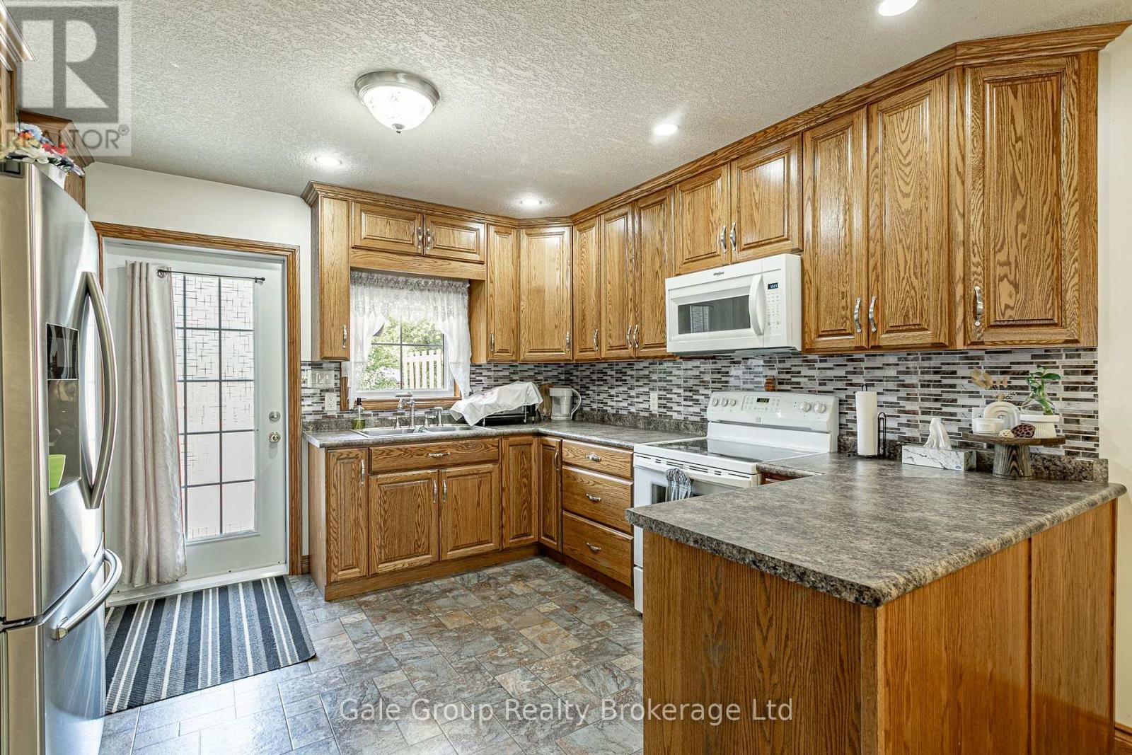 6657 PLANK ROAD - 11