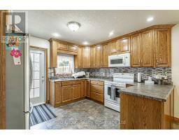 Living room - 6657 Plank Road, Bayham, ON N0J1Z0 Photo 10