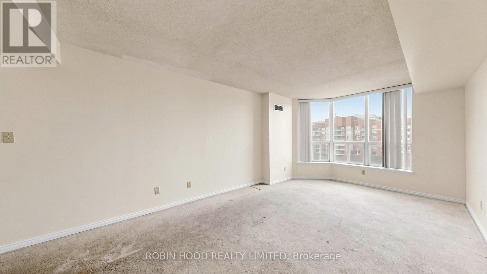 #603 400 MCLEVIN AVENUE - 18