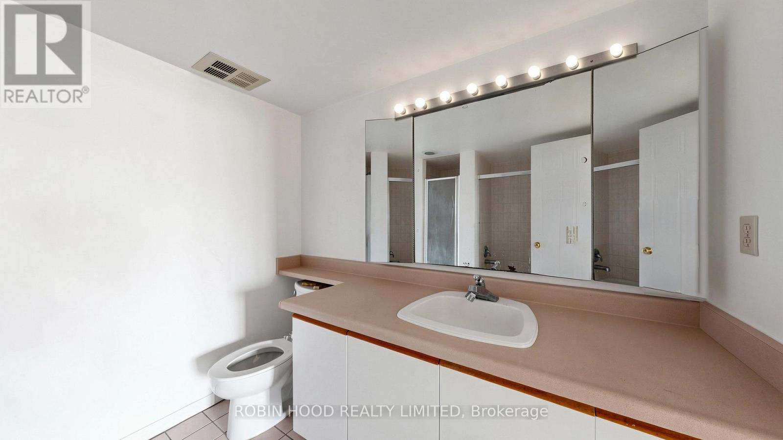 #603 400 MCLEVIN AVENUE - 21