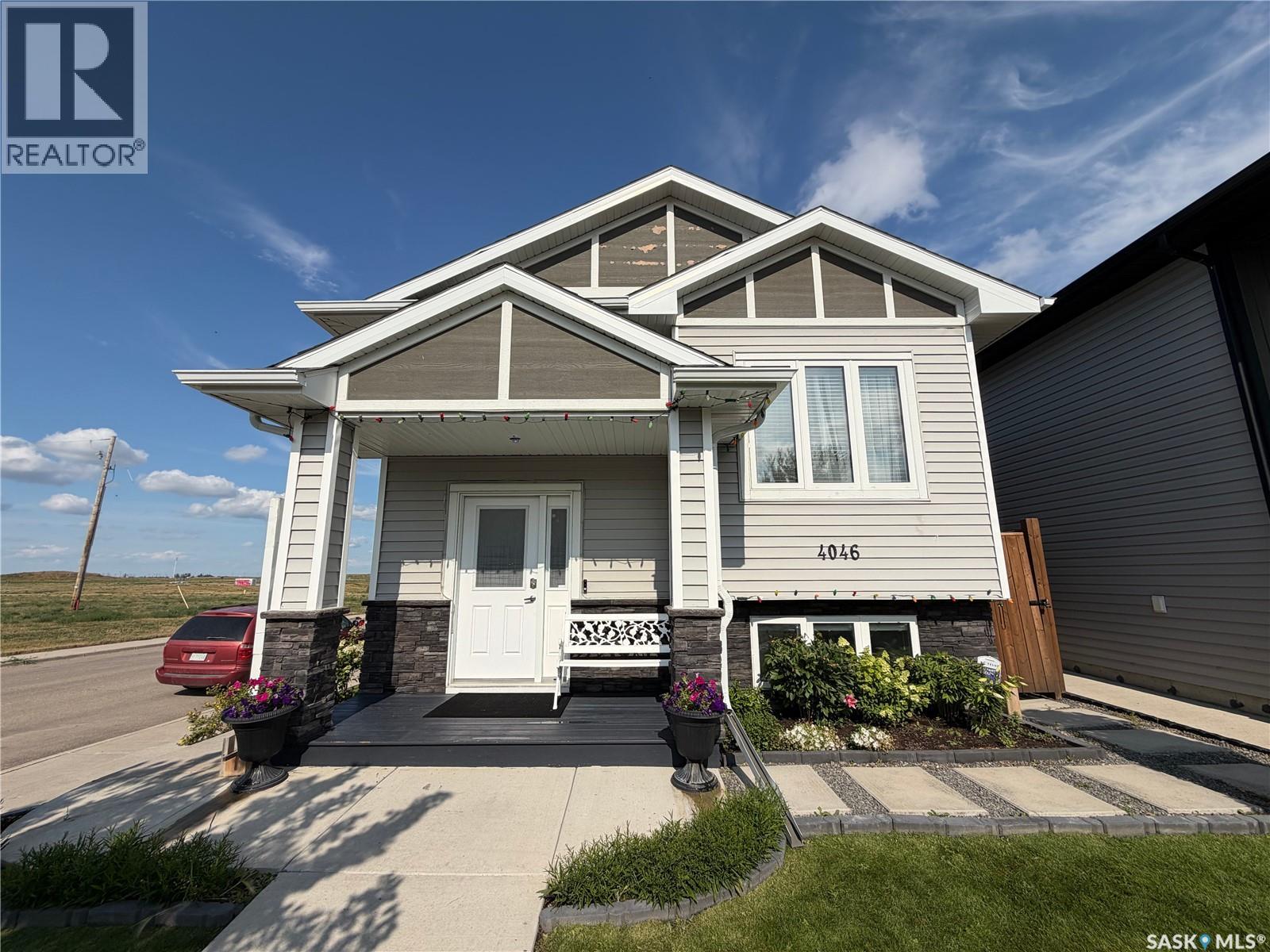4046 33rd STREET W - 1