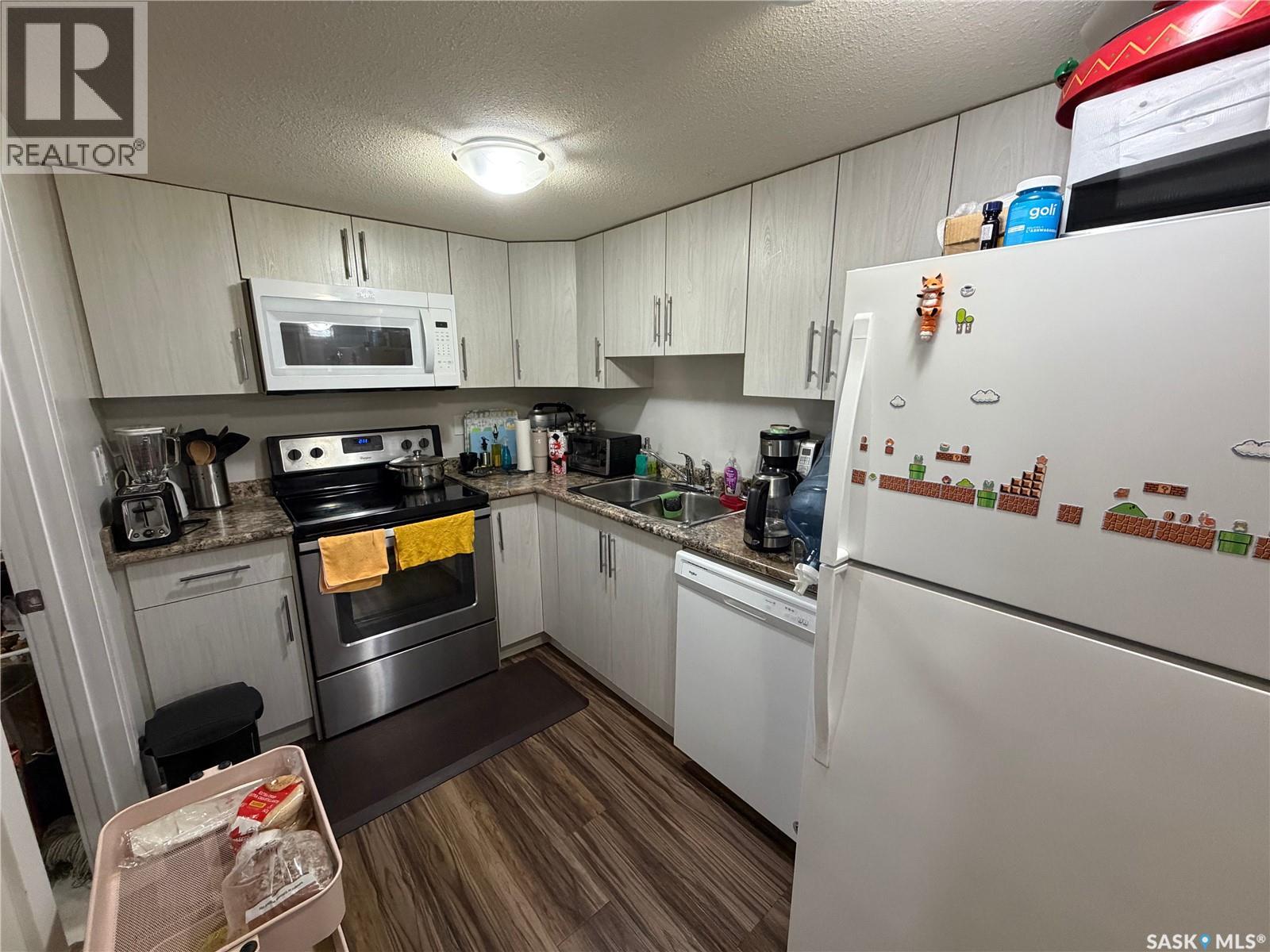 4046 33rd STREET W - 33