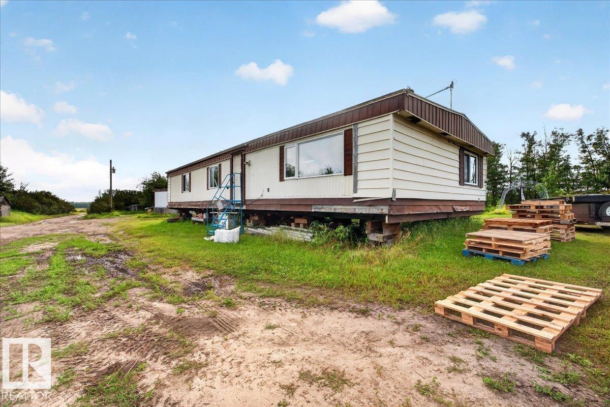 Property photograph 4 for MLS E4503287