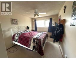 5602 47 Avenue W, Forestburg, AB T0B1N0 Photo 16