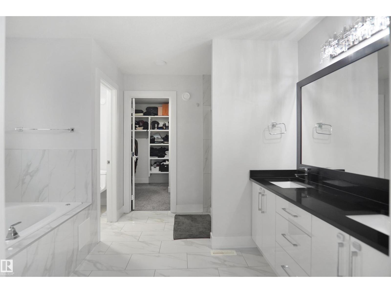 17252 71 Street NW - Photo 32