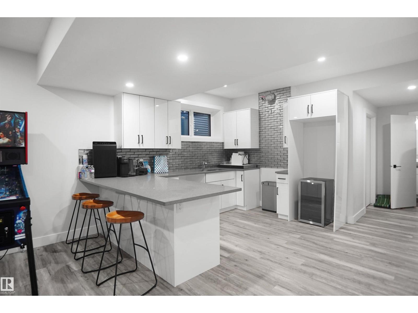 17252 71 ST NW - 46