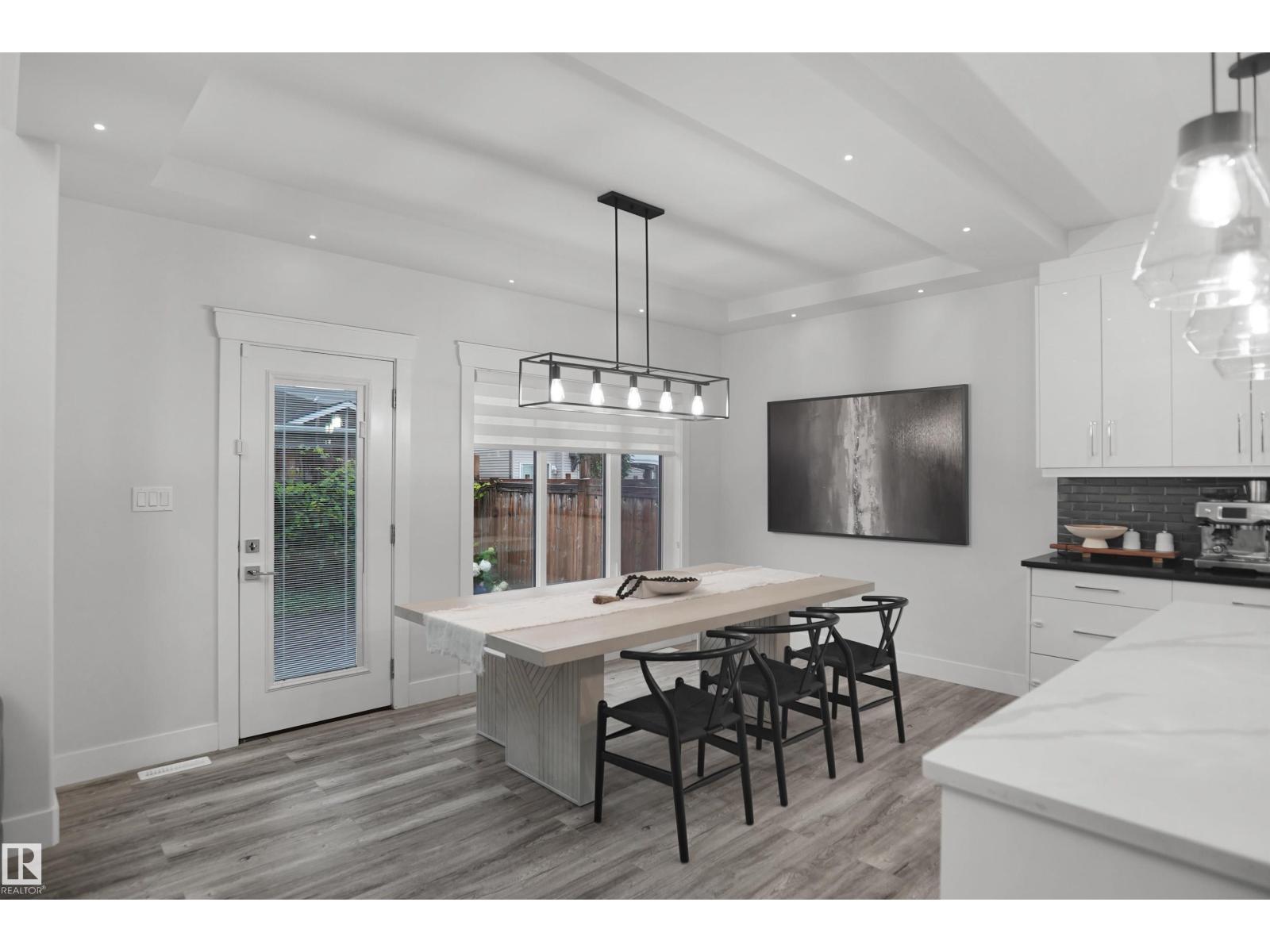 17252 71 ST NW - 16