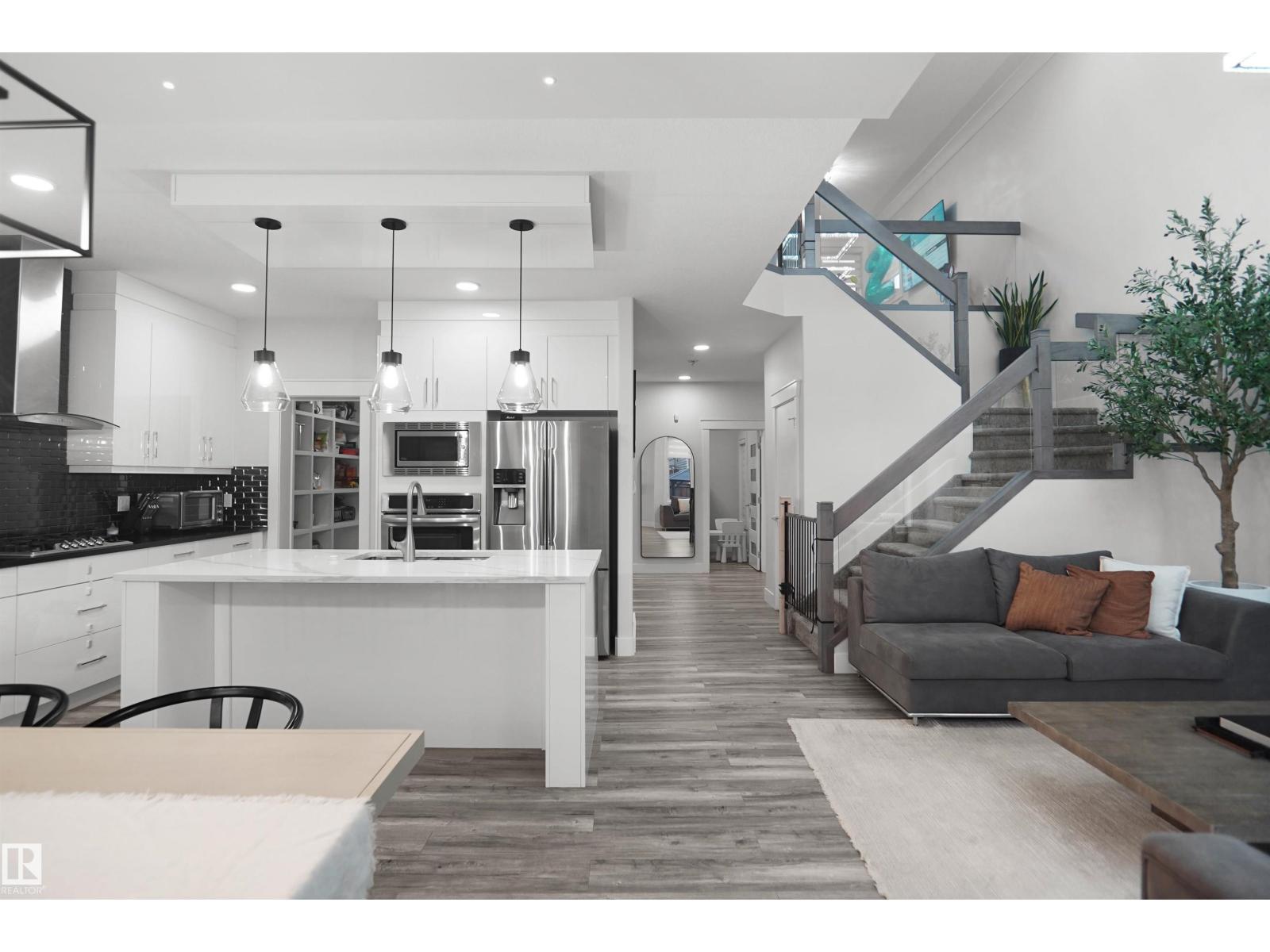 17252 71 Street NW - Photo 8