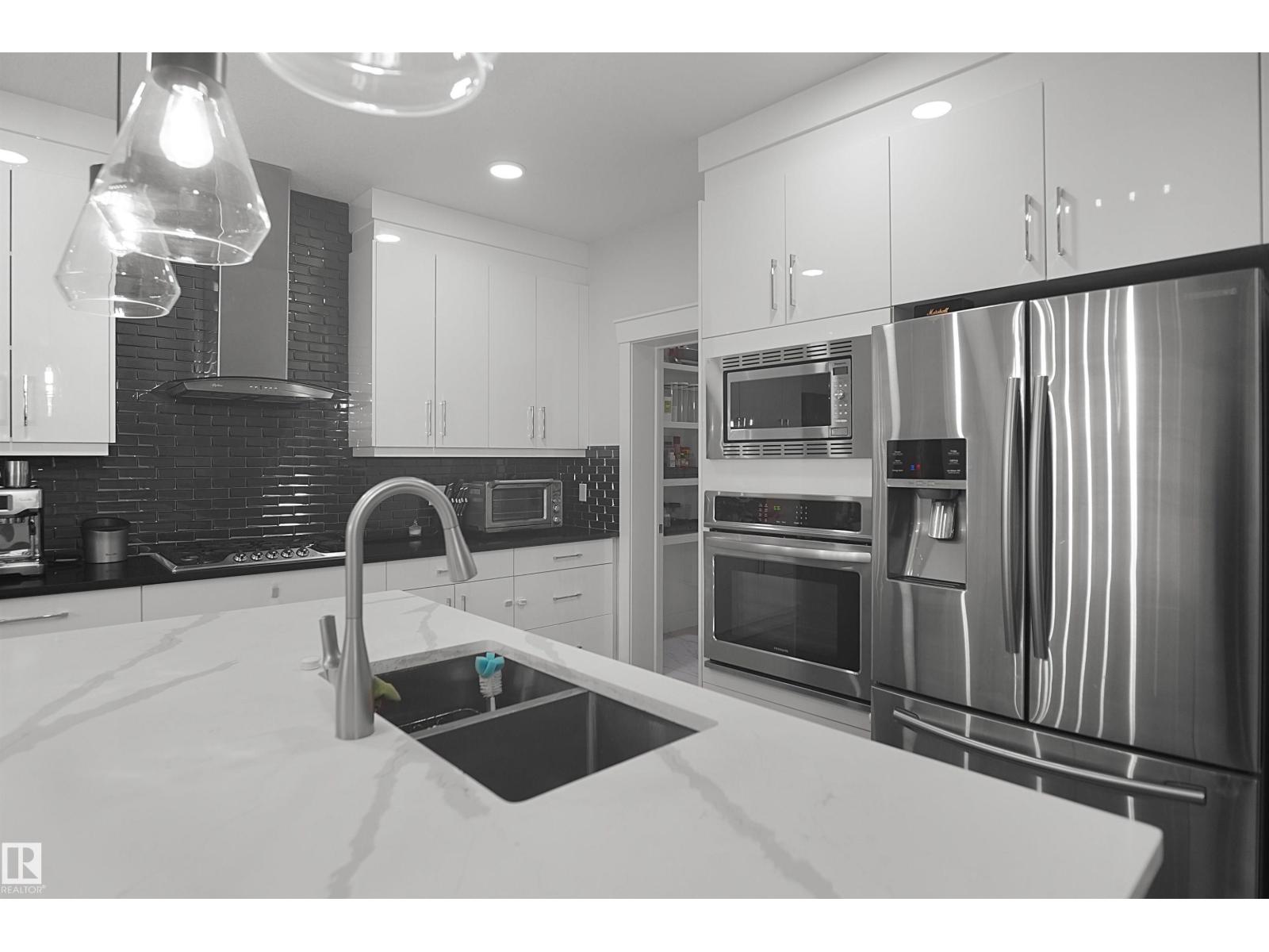 17252 71 Street NW - Photo 12