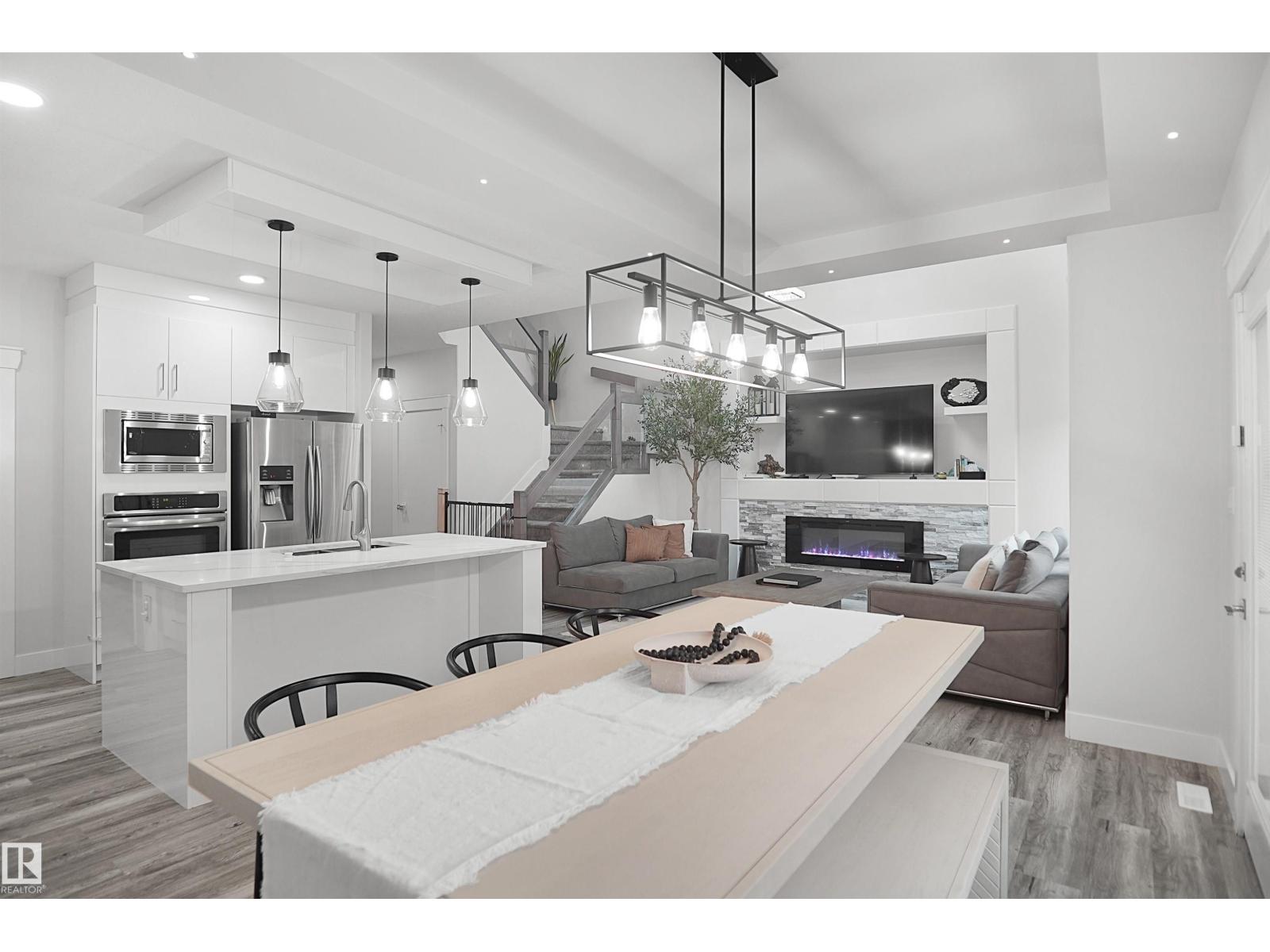 17252 71 ST NW - 19