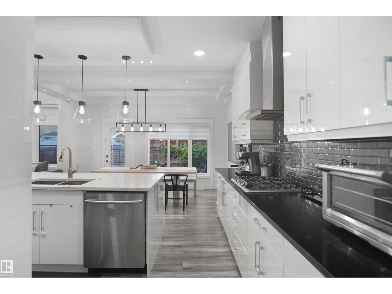 17252 71 Street NW - Photo 24