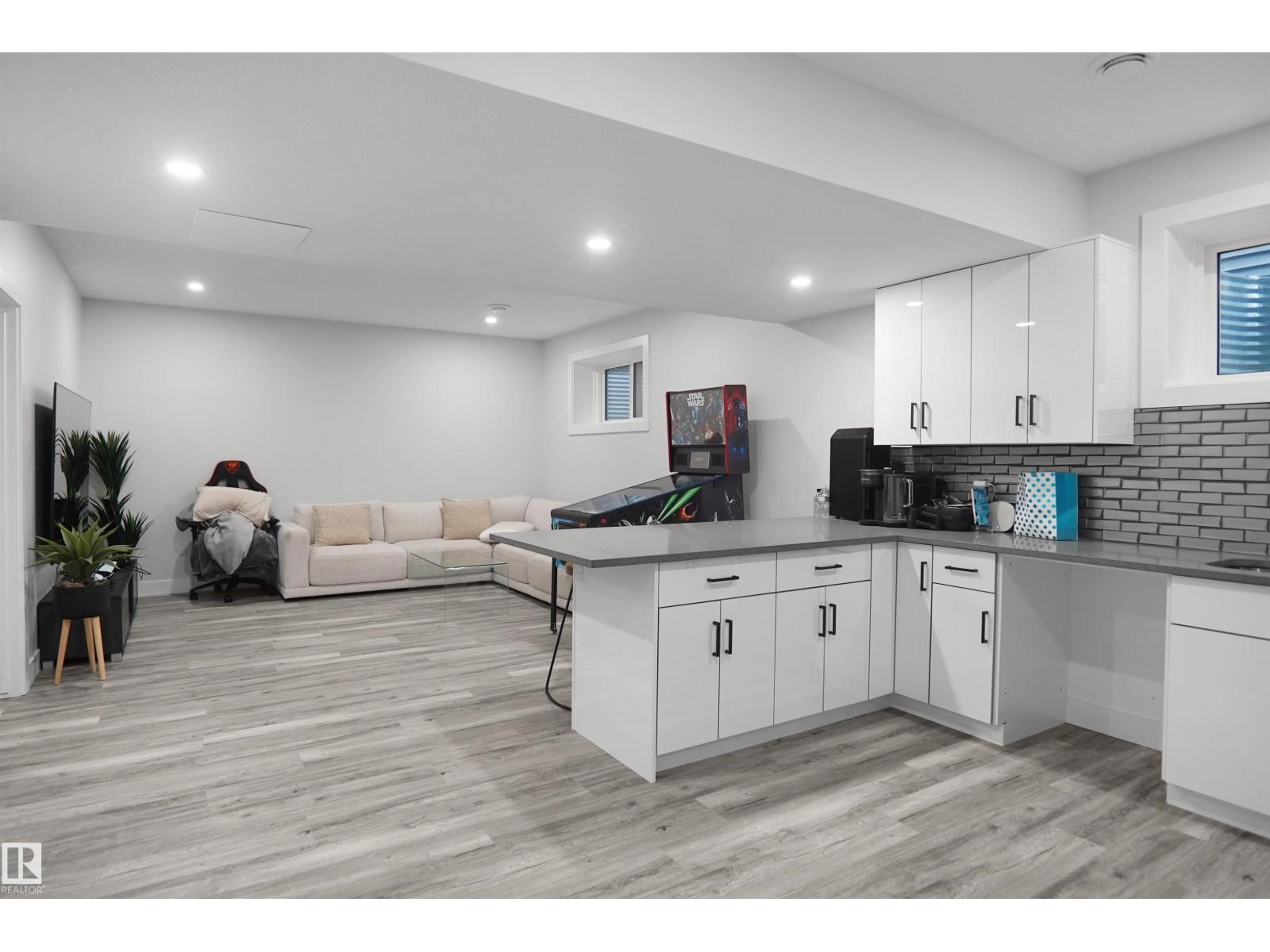 17252 71 Street NW - Photo 49