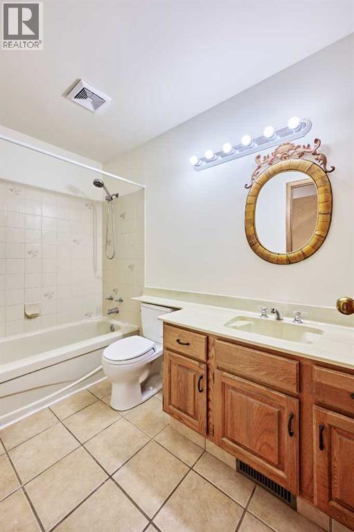 7 Suncastle Crescent SE - 43