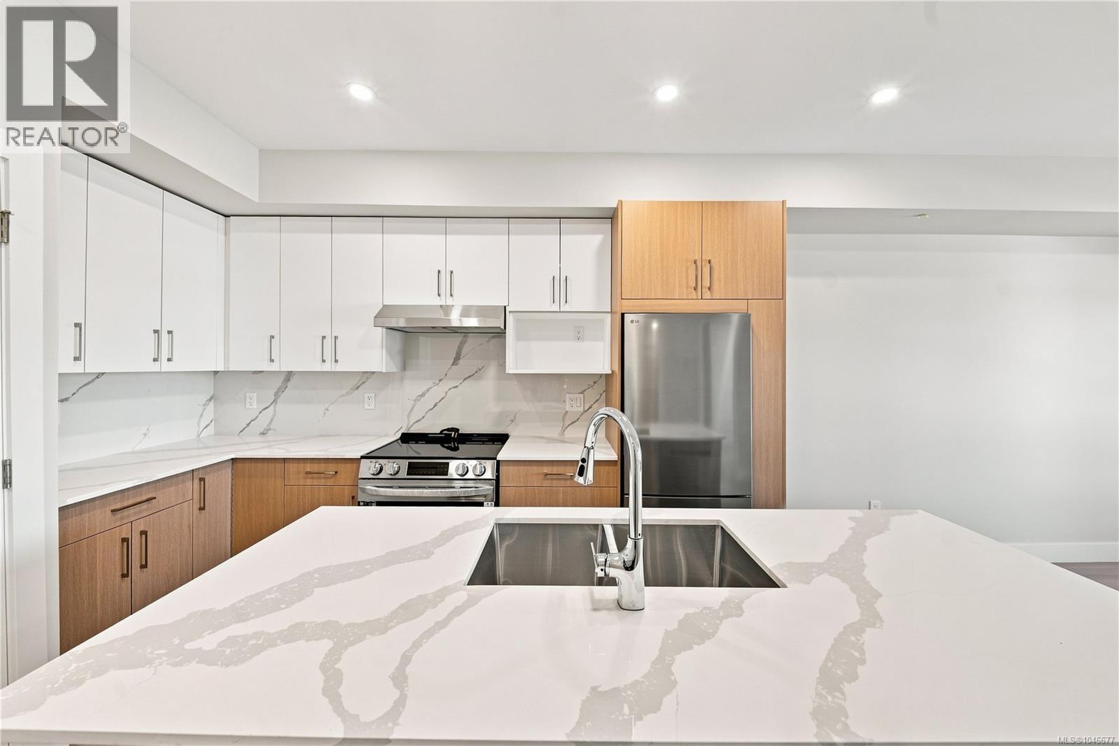 #201 171 Jensen Ave W - Image 5
