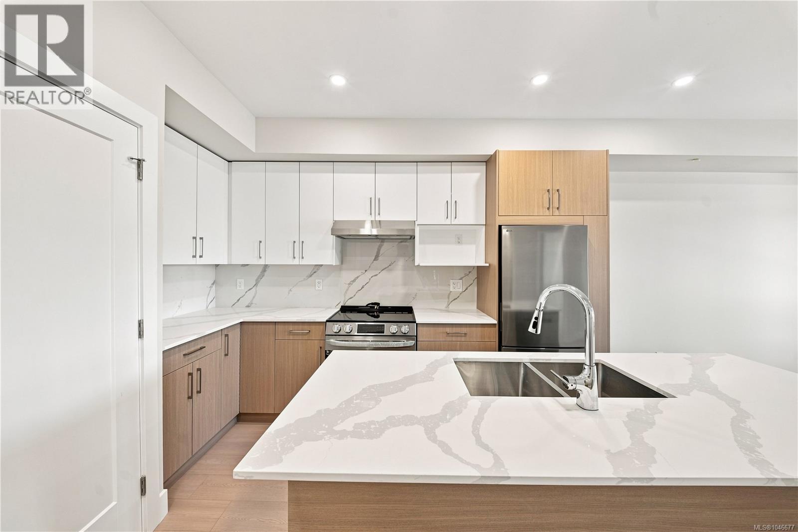 #201 171 Jensen Ave W - 6
