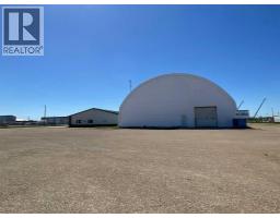 6701 & 6705 44 Avenue, Ponoka, AB T4J1J8 Photo 12