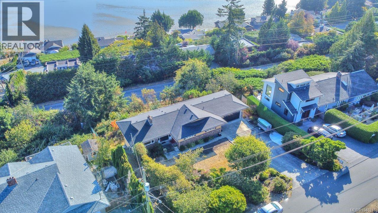 3628 Overlook Dr - 52