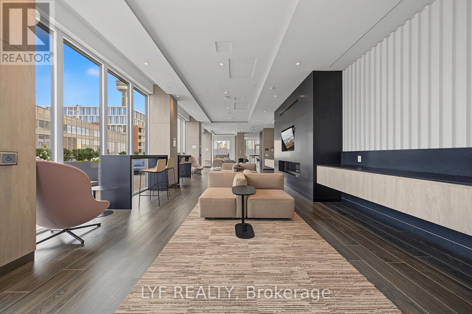 #2403 357 KING STREET W - 41