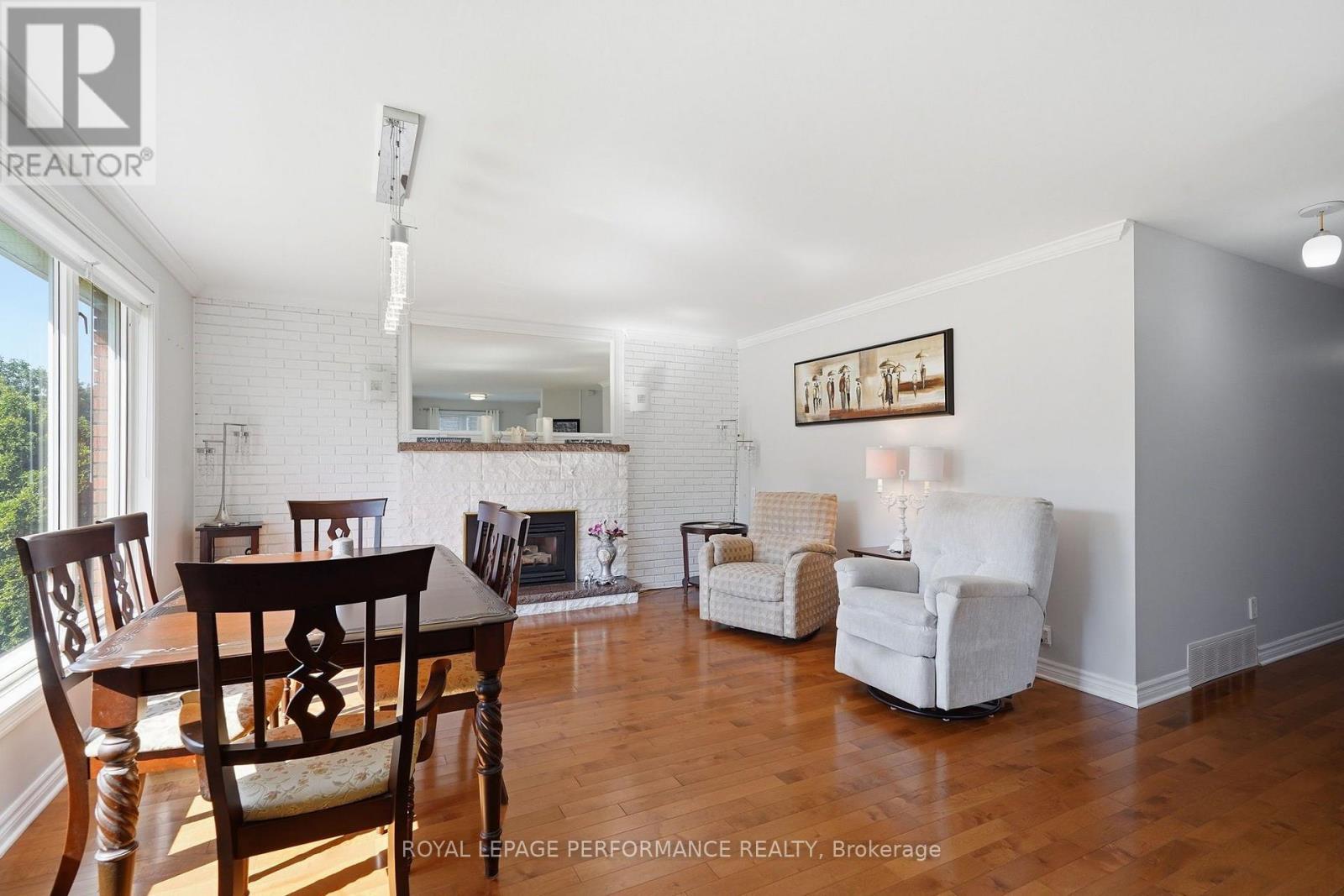 716 CARTIER BOULEVARD - Image 12