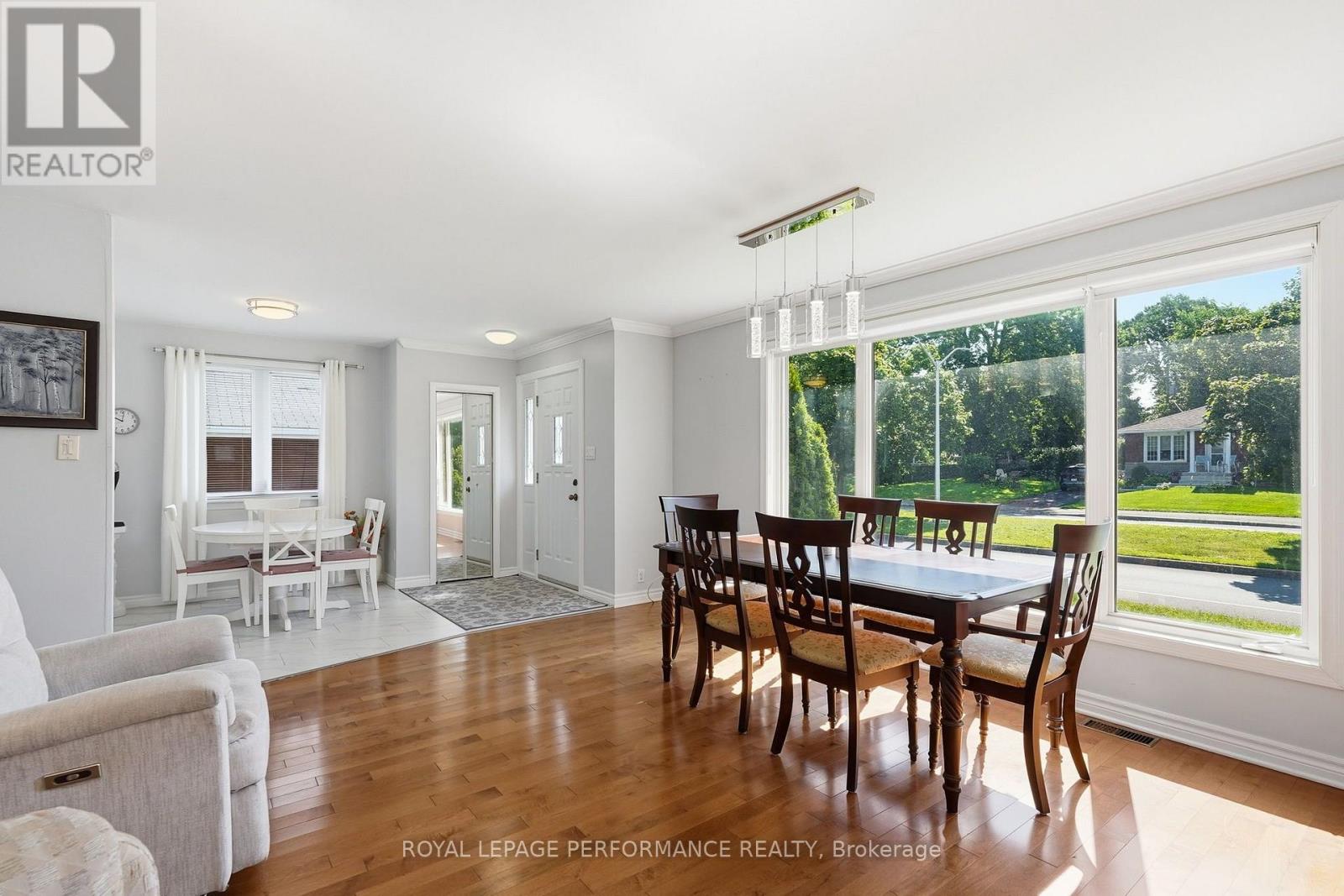 716 CARTIER BOULEVARD - Image 14