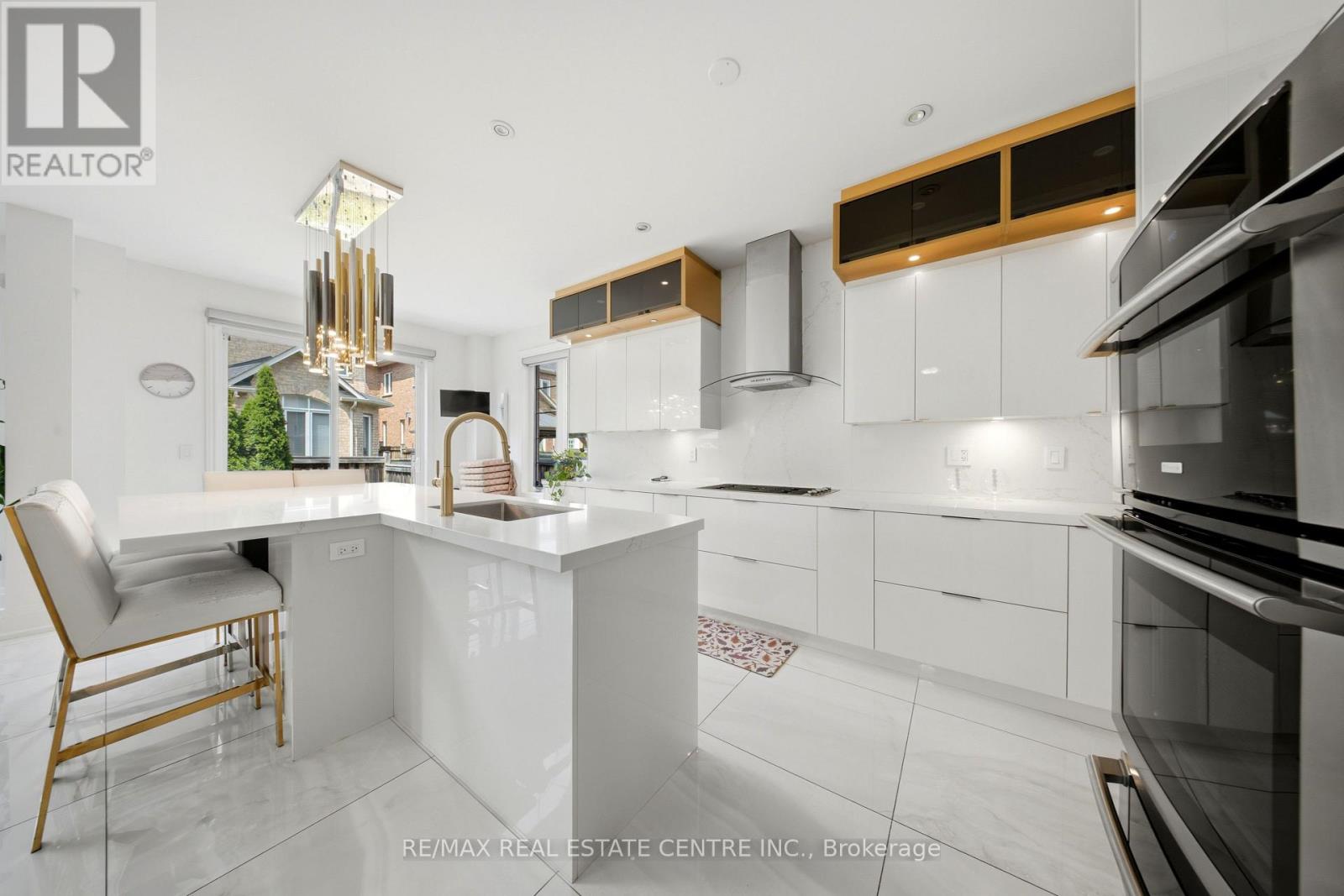 567 BRIDGEVIEW ROAD - 17