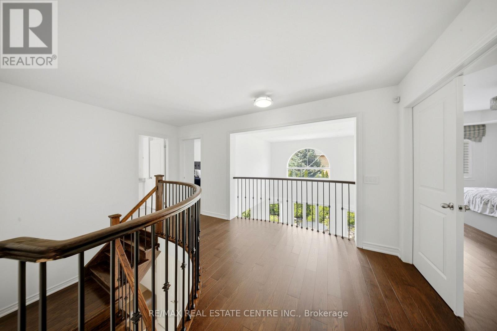 567 BRIDGEVIEW ROAD - 23