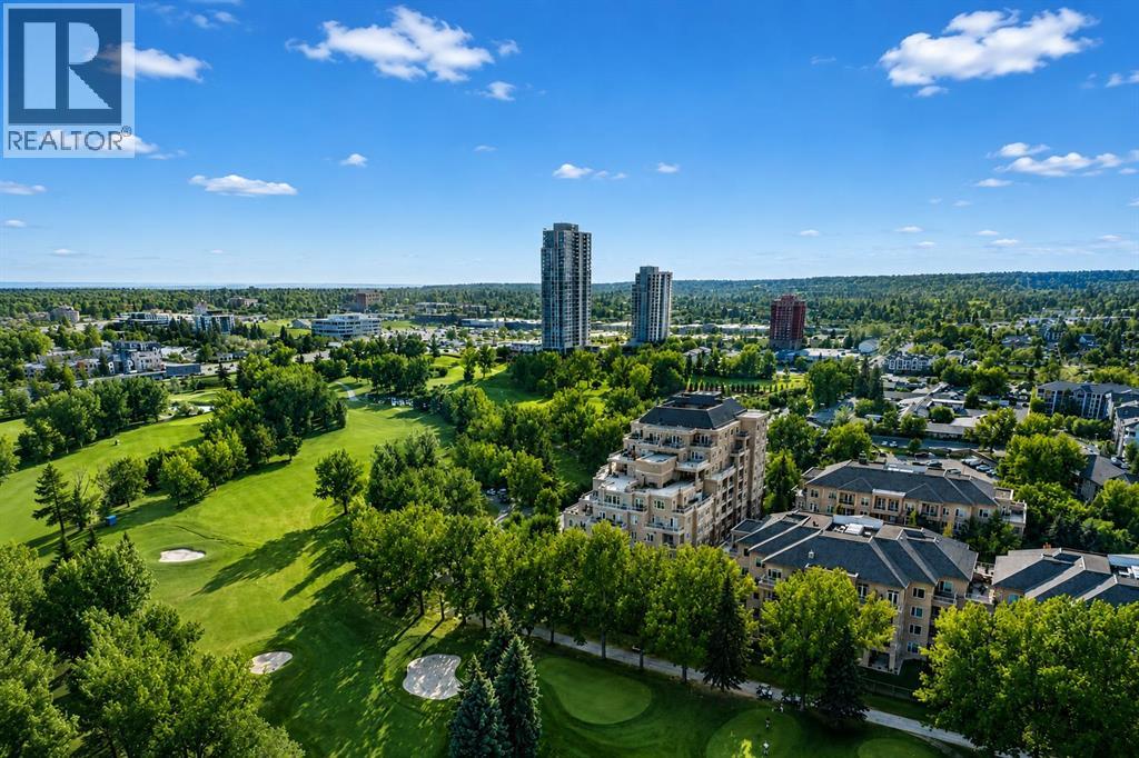 404, 4 Hemlock Crescent SW, Calgary — photo 3