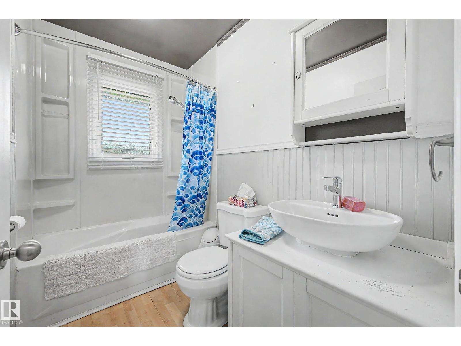 472013 RGE ROAD 245 - 25