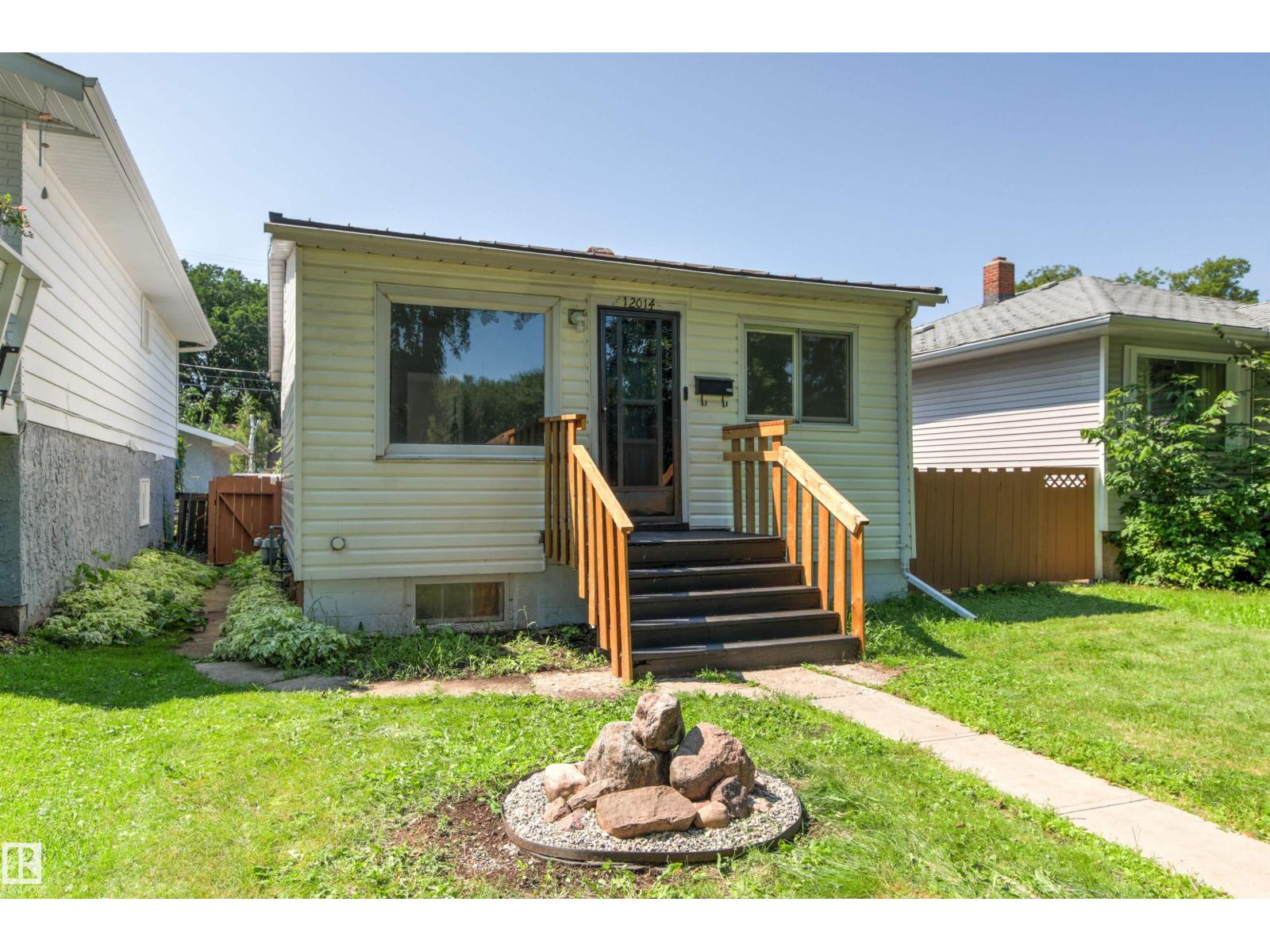 12014 58 ST NW - 1