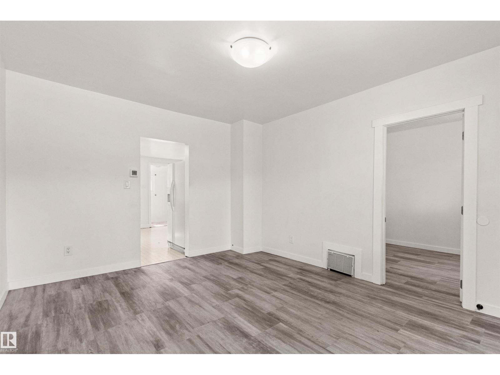 12014 58 ST NW - Image 10