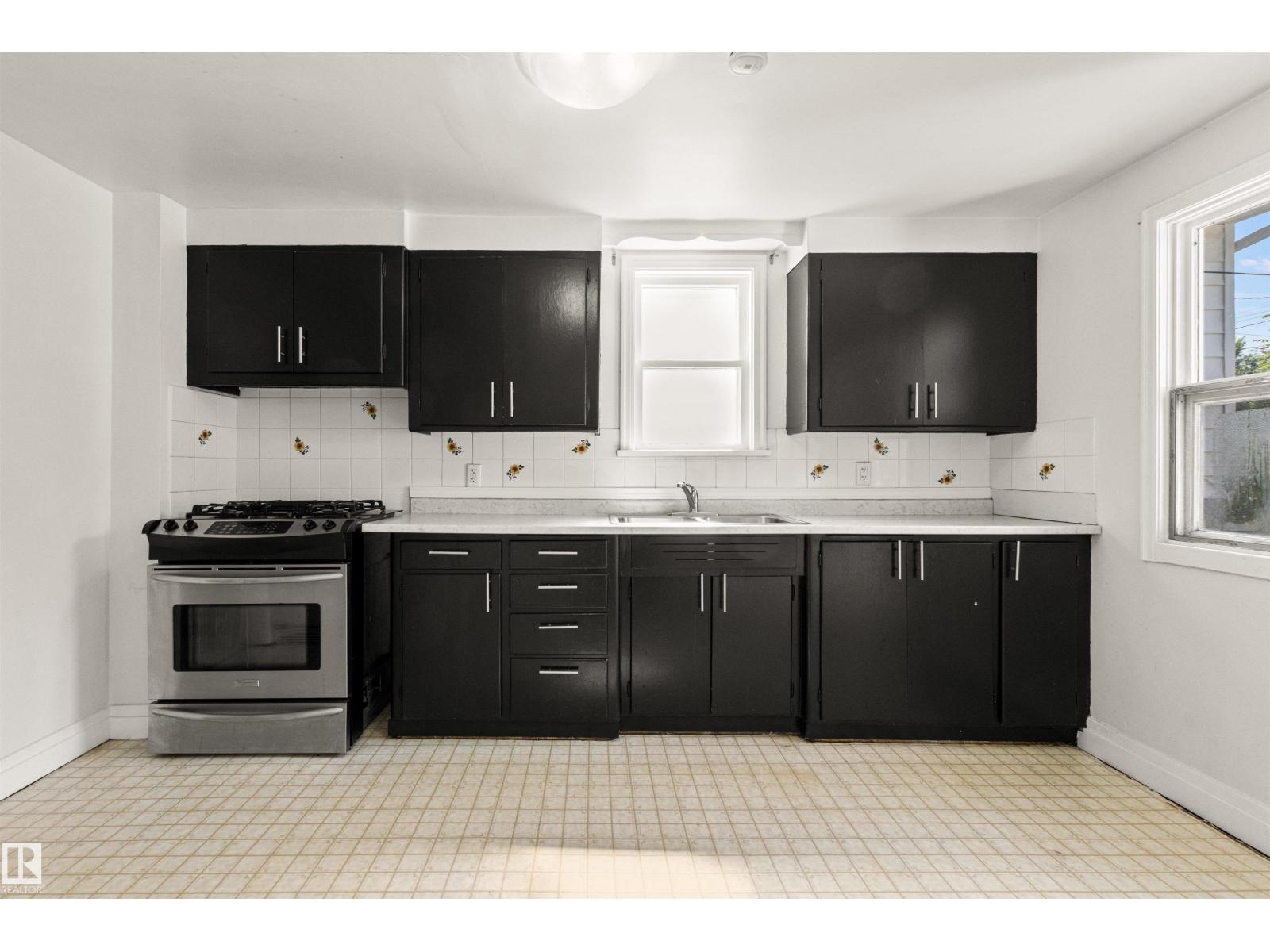 12014 58 ST NW - Image 12