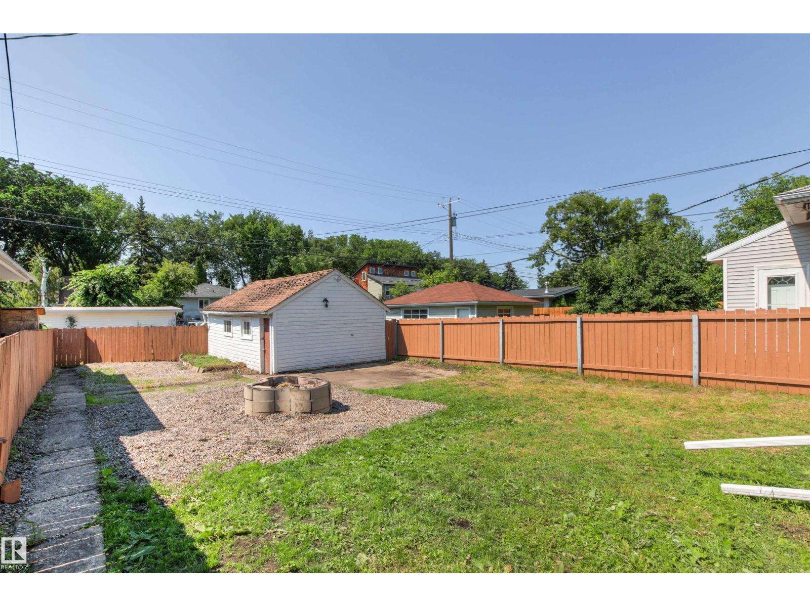 12014 58 ST NW - Image 34
