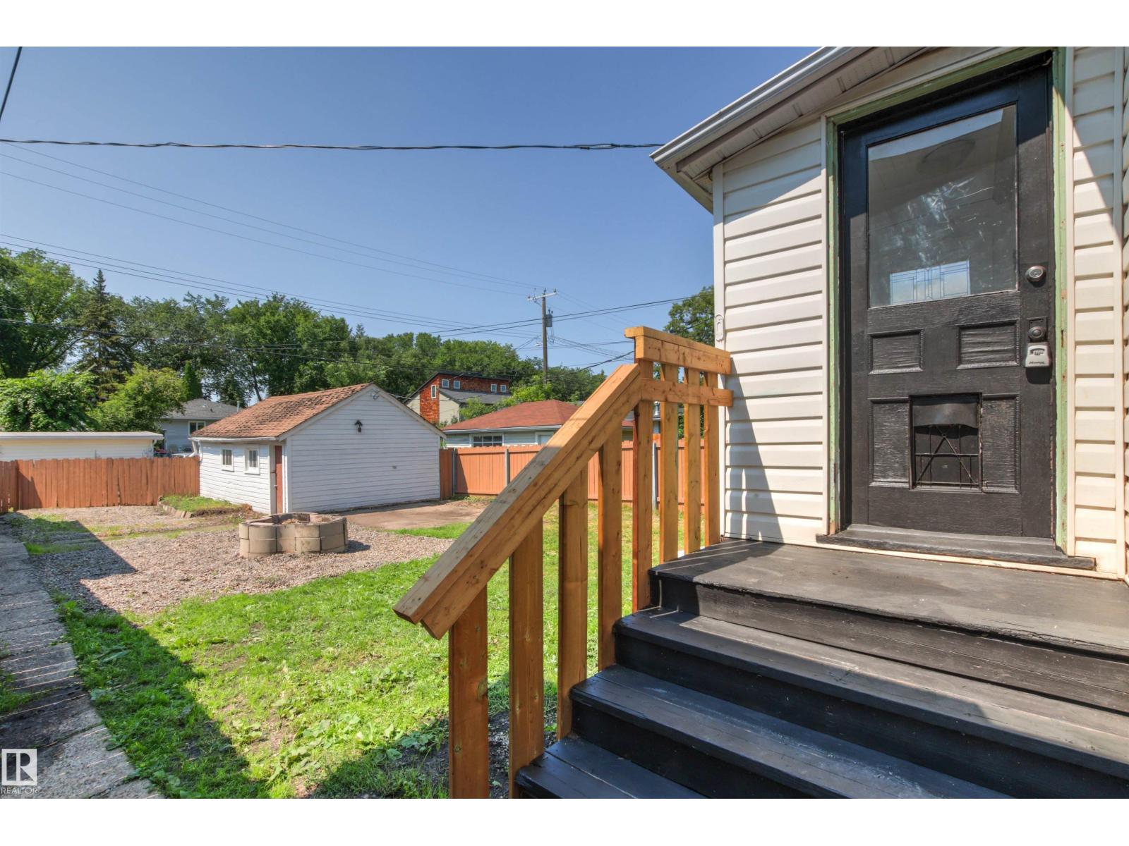 12014 58 ST NW - 32
