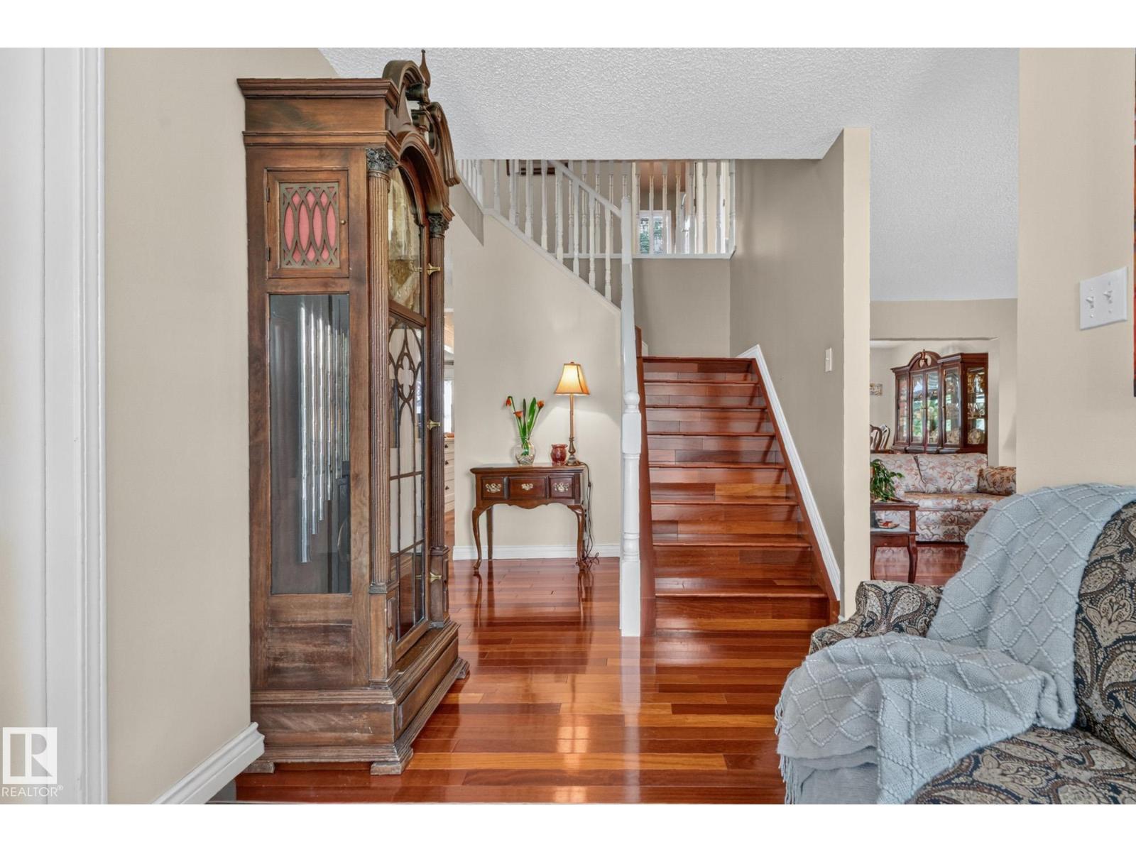 3108 36B AV NW - 6