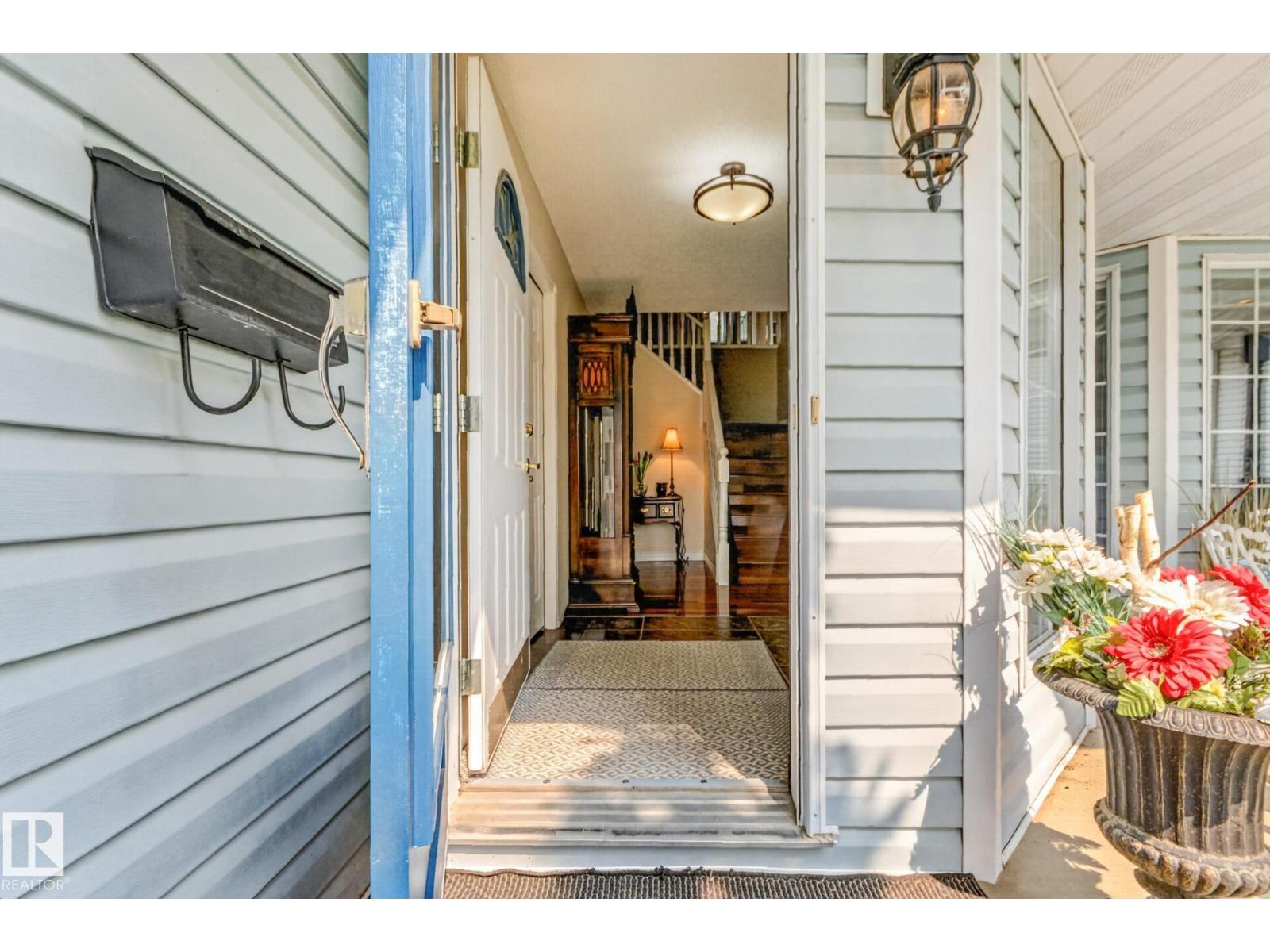 3108 36B AV NW - 5