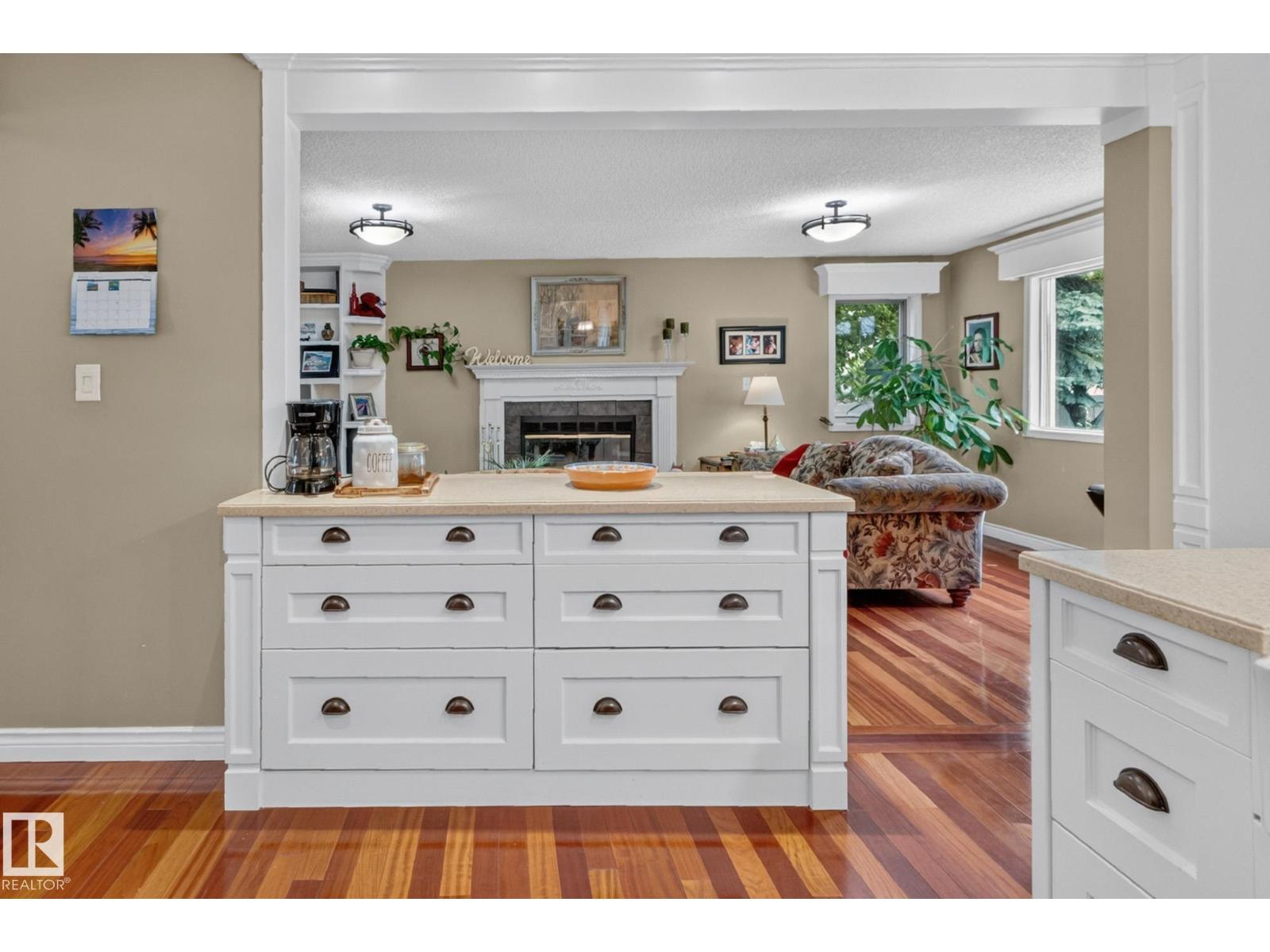 3108 36B AV NW - 19