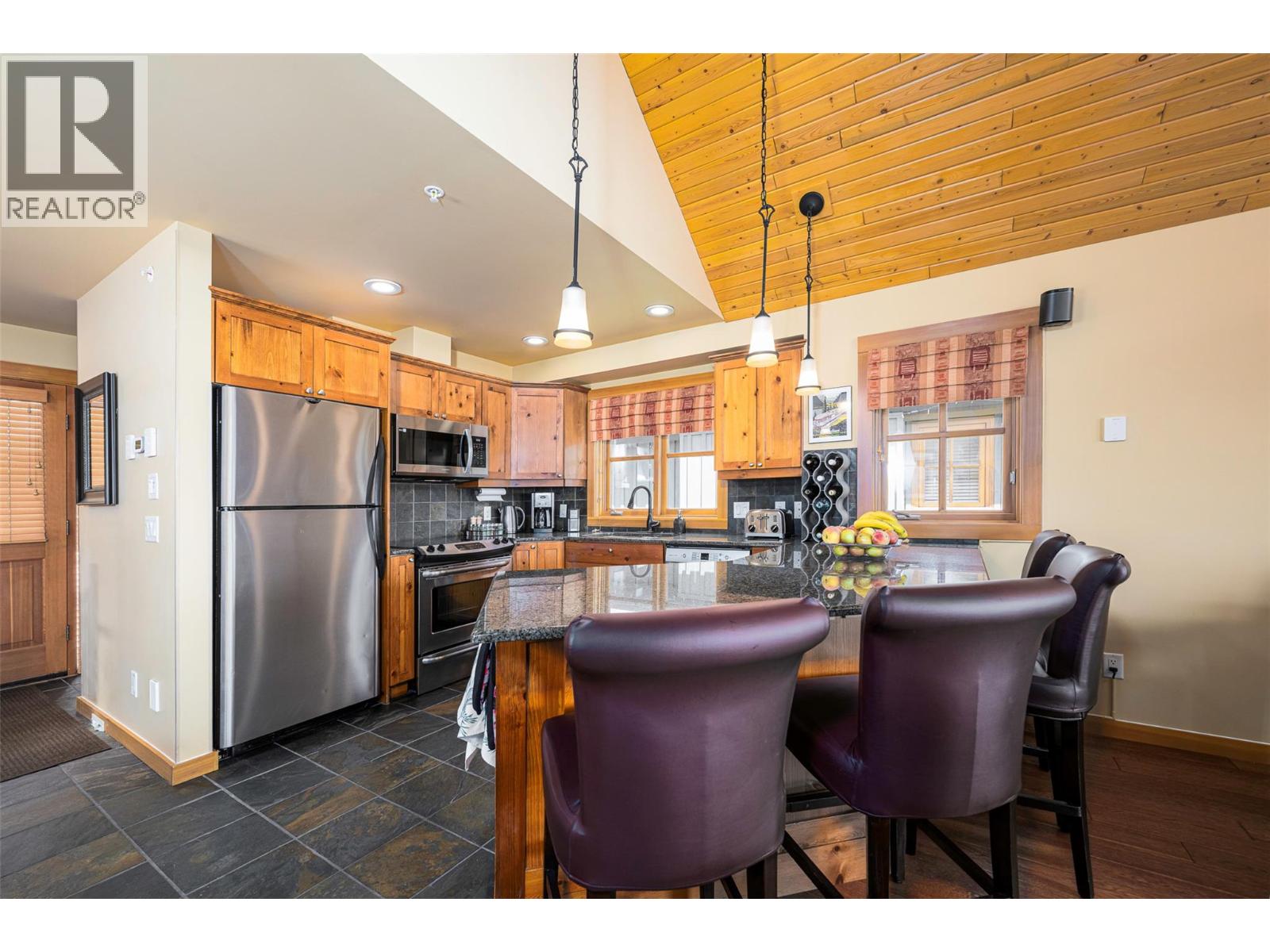 360 Whitehorse Lane Unit# 16, Big White