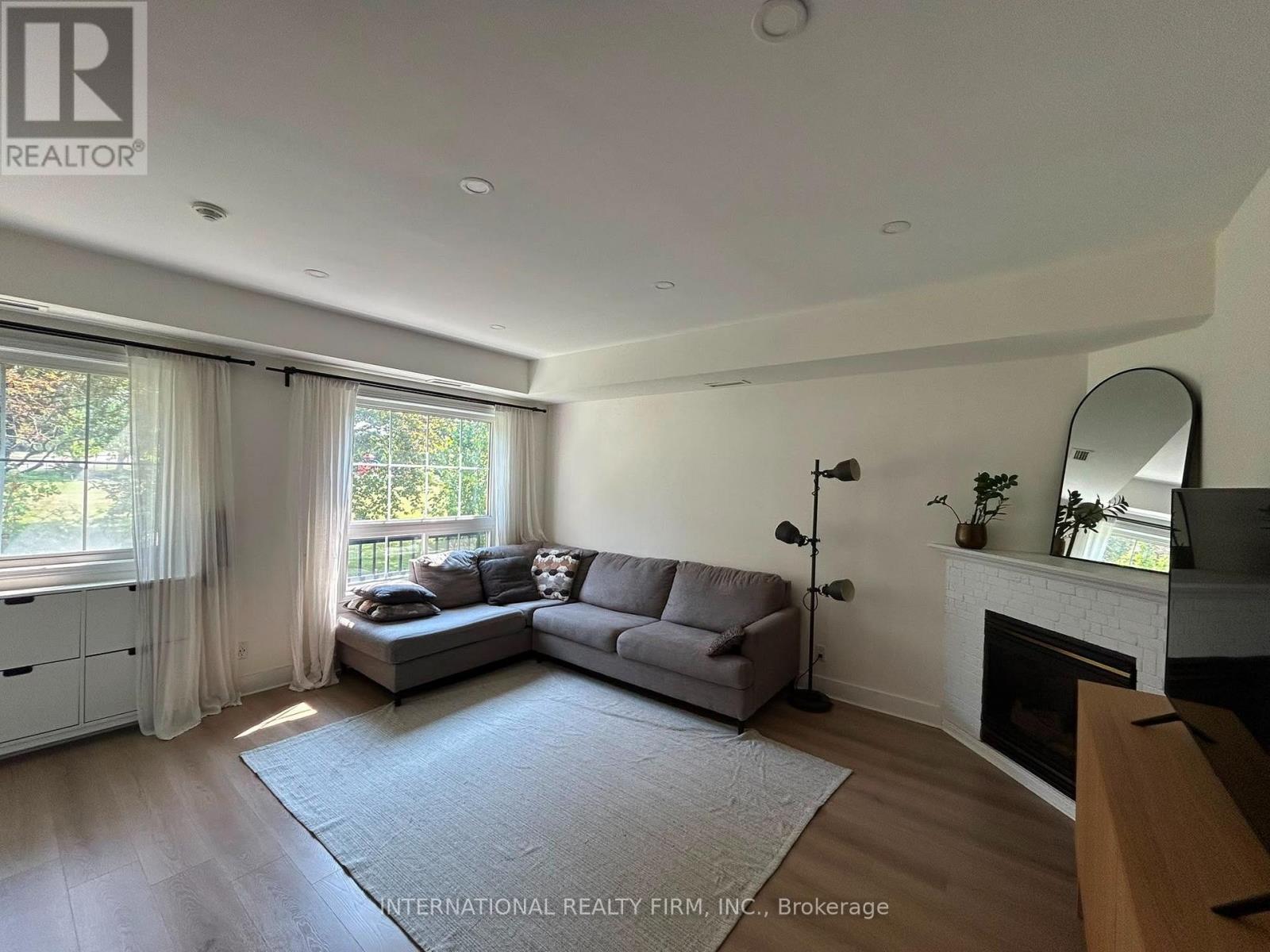 #204 1785 EGLINTON AVENUE E - 10