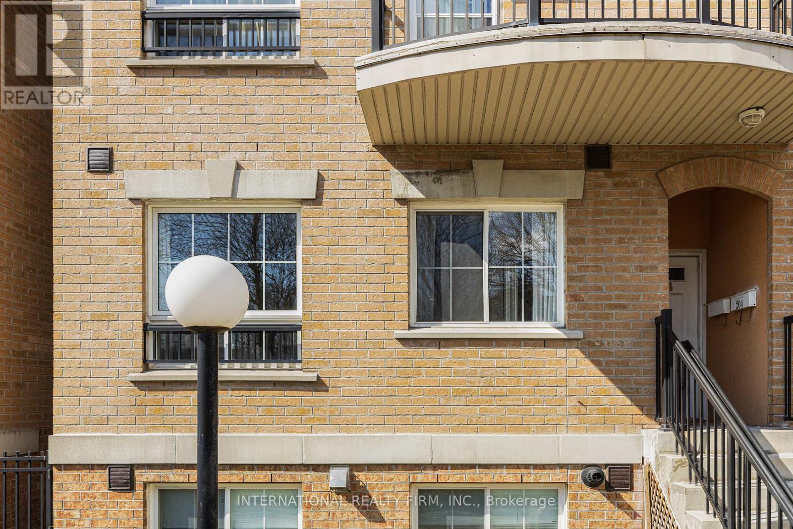 #204 1785 EGLINTON AVENUE E - 5
