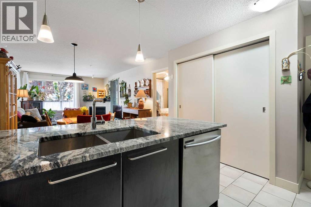 #159 35 Richard Court SW - 5