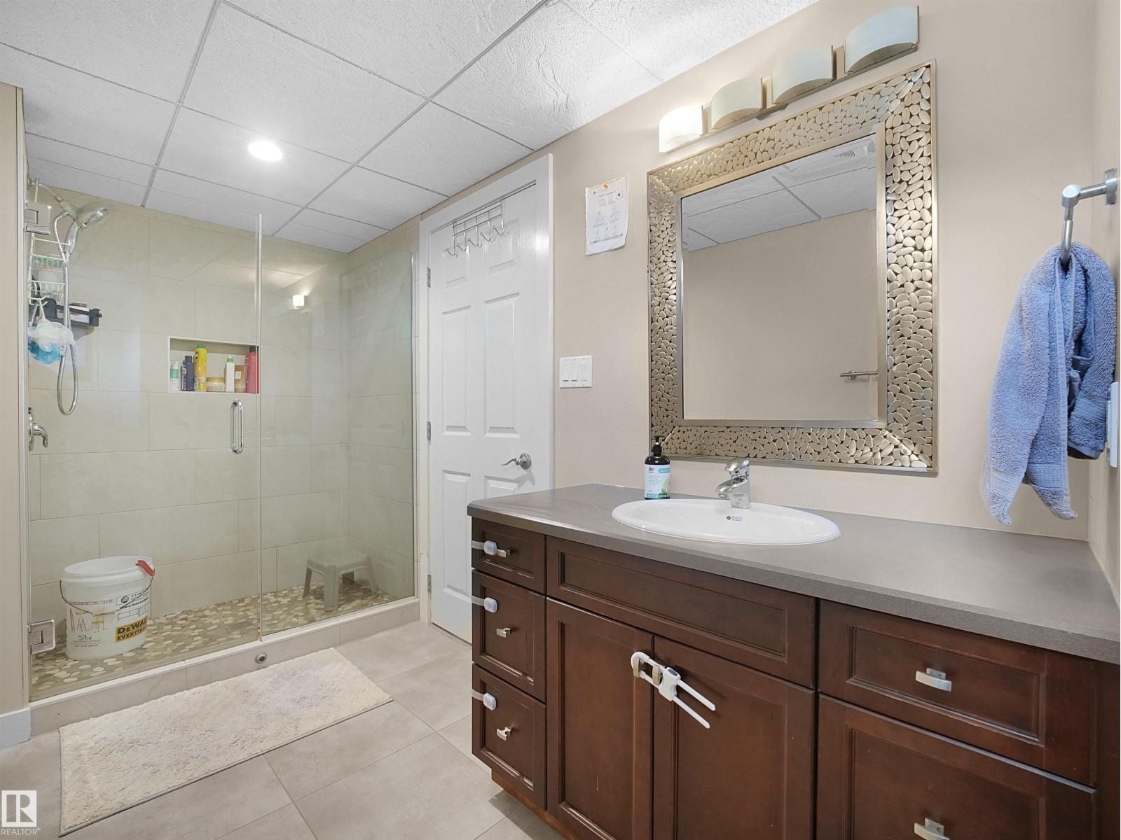 1150-50242 RGE RD 244A - Image 64