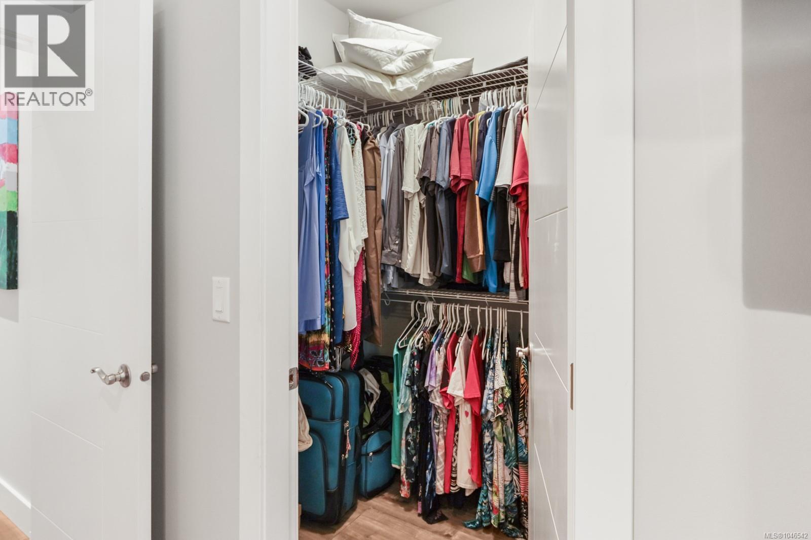 5612 Hammond Bay Rd - Image 35